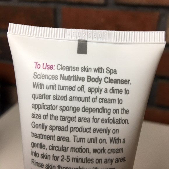 Spa Sciences Exfoliation Cream, Body Lotion & Soft Sponge Refill - Picture 8 of 11